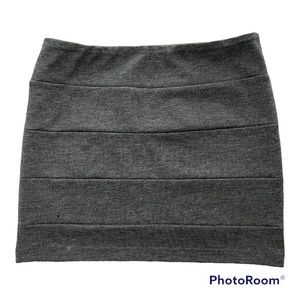 Charcoal mini skirt - small